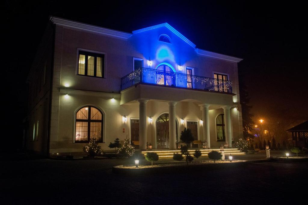 Dworek Vesaria Lublin Exterior photo